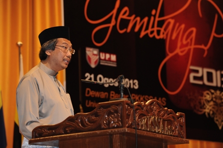 Pendaftar UPM, Datoâ€™ Wan Azman Wan Omar 