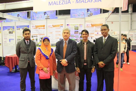 Dari kiri: Encik Nur Misuari Harun (Wakil Kedutaan Malaysia di Croatia, Prof. Madya Dr. Rosnah, Tuan Yang Terutama Datoâ€™ Yean Yoke Heng (Duta Malaysia ke Croatia), Muhammad Fakhri dan Badrul Hisham